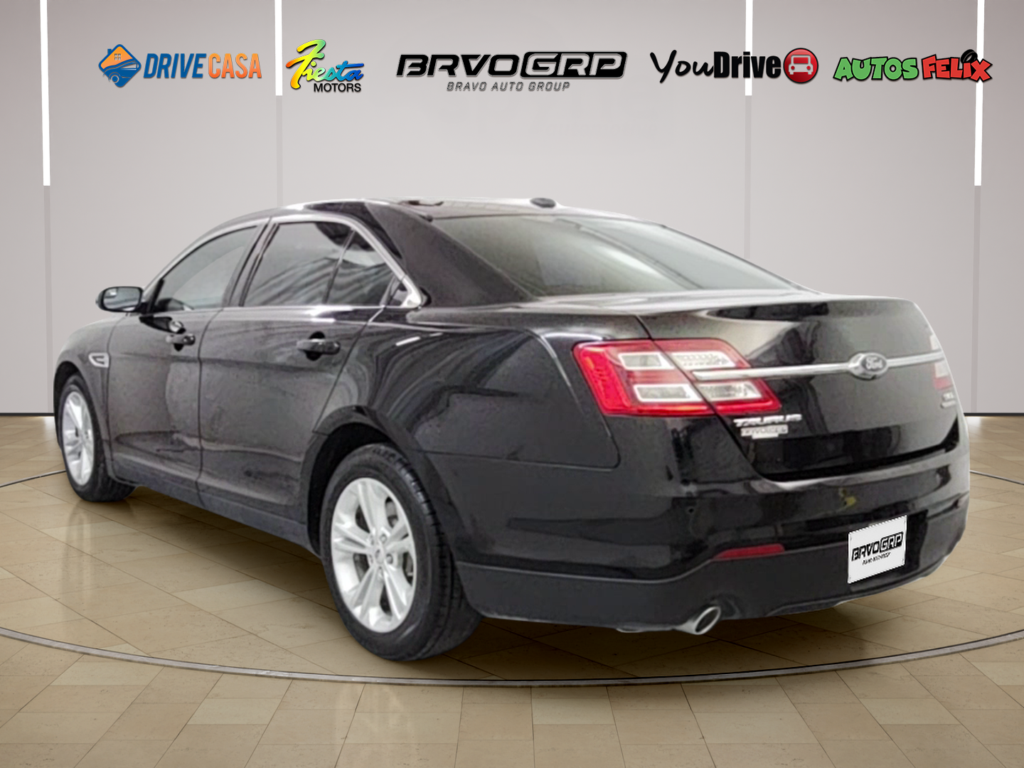 2018 Ford Taurus SEL
