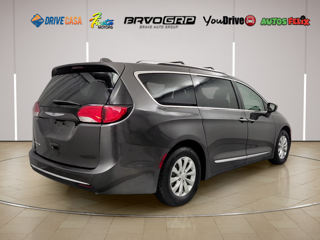 2019 Chrysler Pacifica Touring L