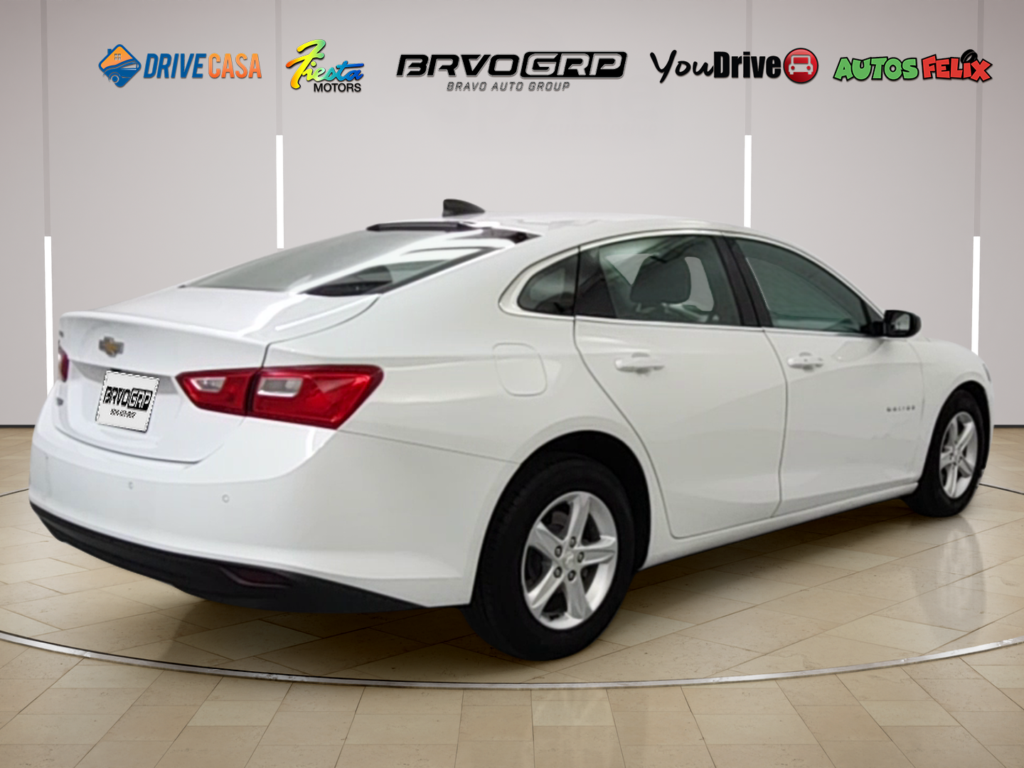 2021 Chevrolet Malibu FWD 1FL
