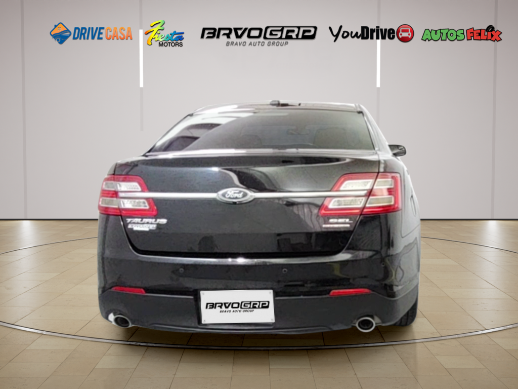 2018 Ford Taurus SEL