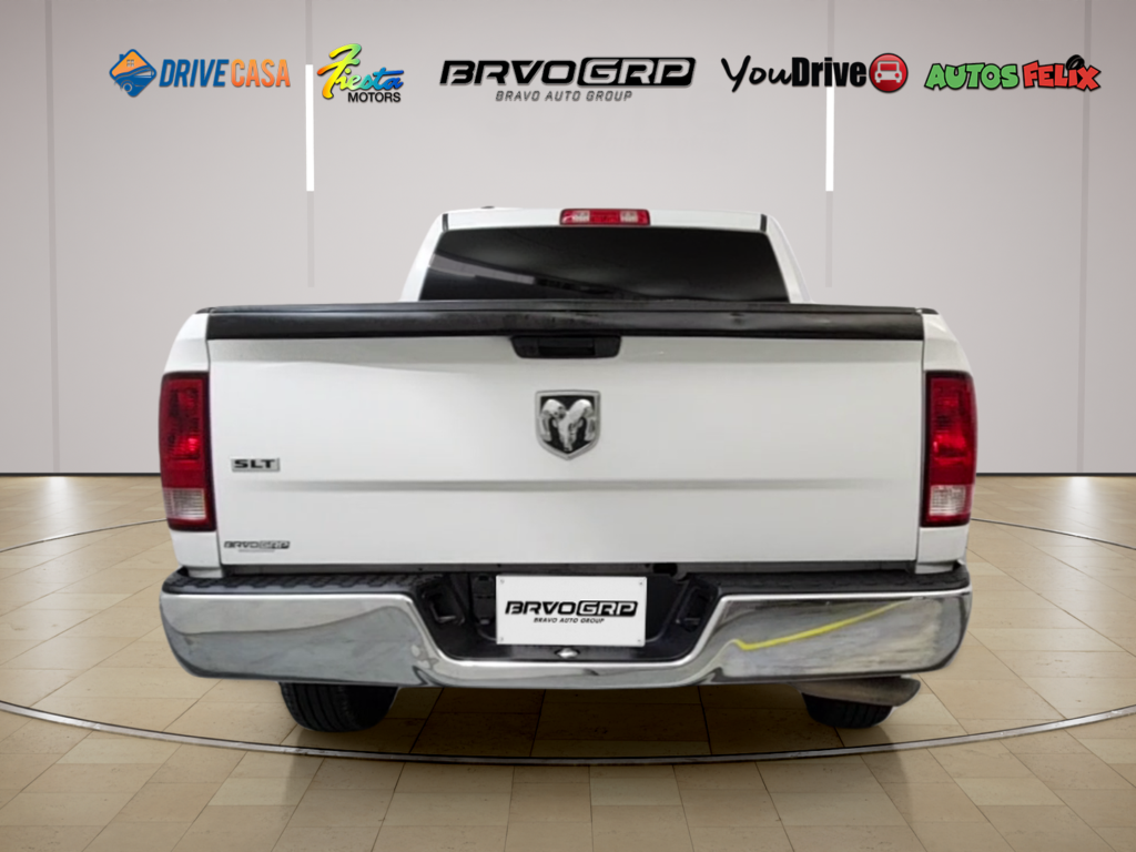 2021 Ram 1500 Classic SLT Crew Cab 4x2 5'7 Box