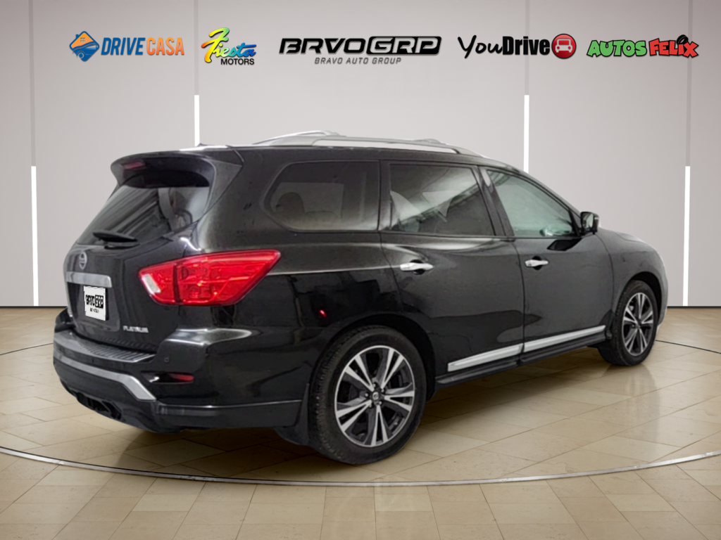 2017 Nissan Pathfinder Platinum